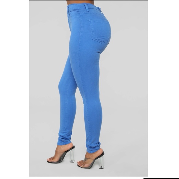 Fashionnova jeans - Picture 4 of 10